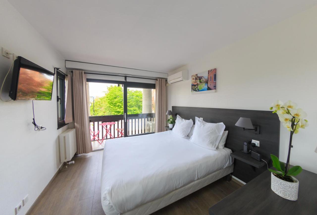 Logis Hotel Annecy Nord / อาร์โกเนย์ ภายนอก รูปภาพ